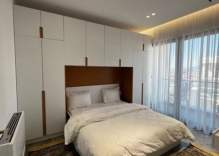 Comfort Xll * טיראנה